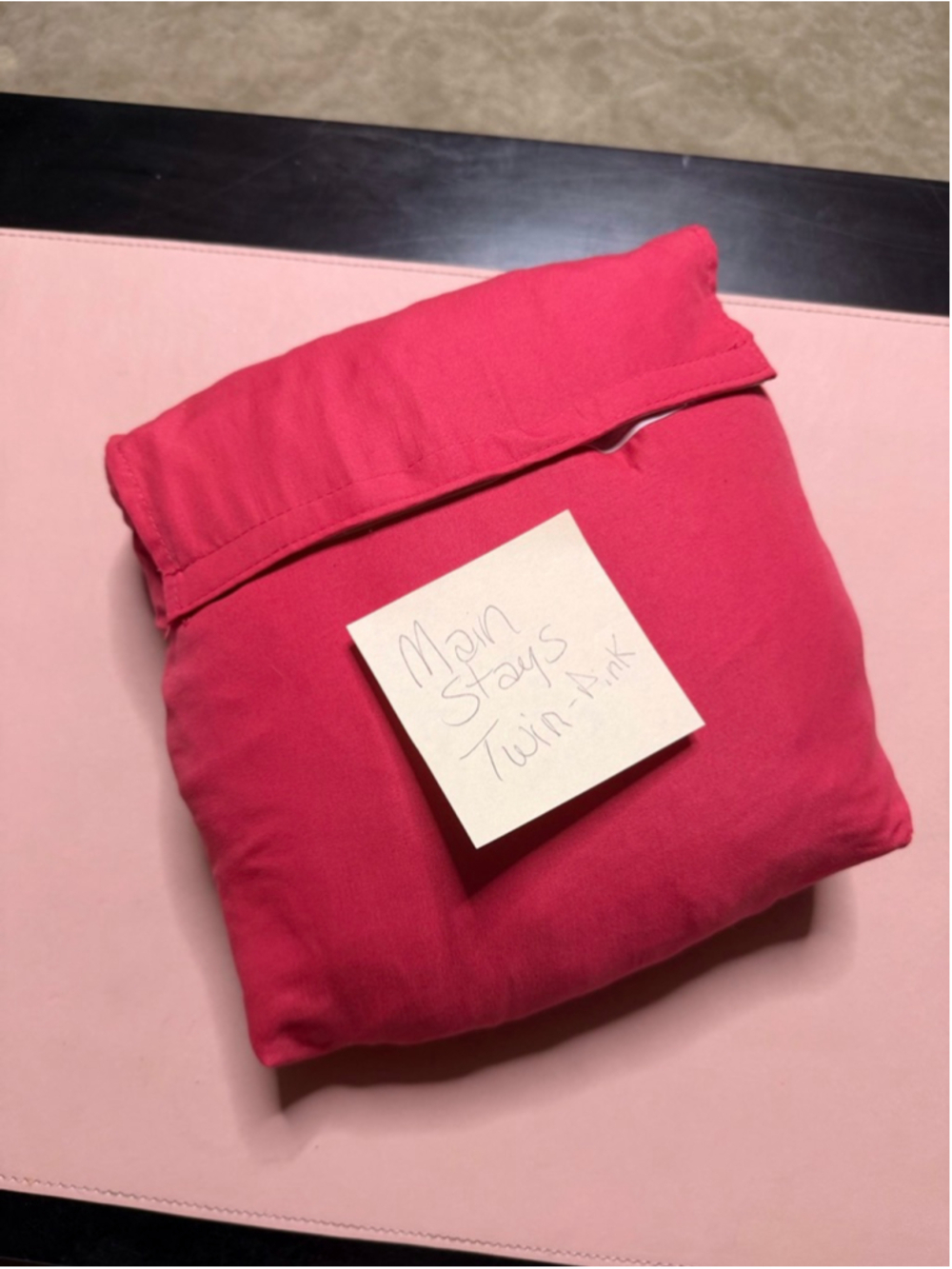 Like New Mainstays Twin XL Pink Microfiber Sheet Set 1 Flat, 1 Fitted, 1 Case, 1